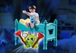 PLAYMOBIL® Special Plus - Kind Mit Monsterchen -Playmobil Verkaufsgeschäft 43274139 7 2 4008789708762 1280x1280
