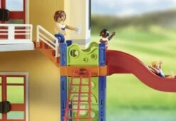 PLAYMOBIL® City Life - Poolparty Mit Rutsche -Playmobil Verkaufsgeschäft 43274775 9 2 4008789709875 1280x1280
